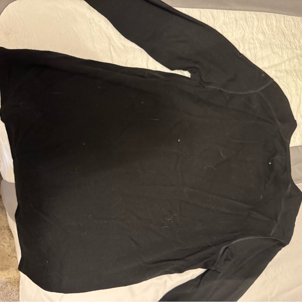 Icebreaker Men's Black Crewneck long sleeve shirt